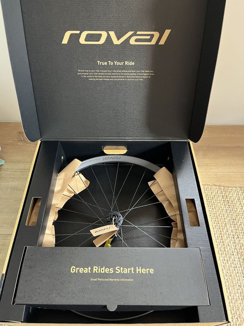 Roval Traverse HD 240 6B (29")