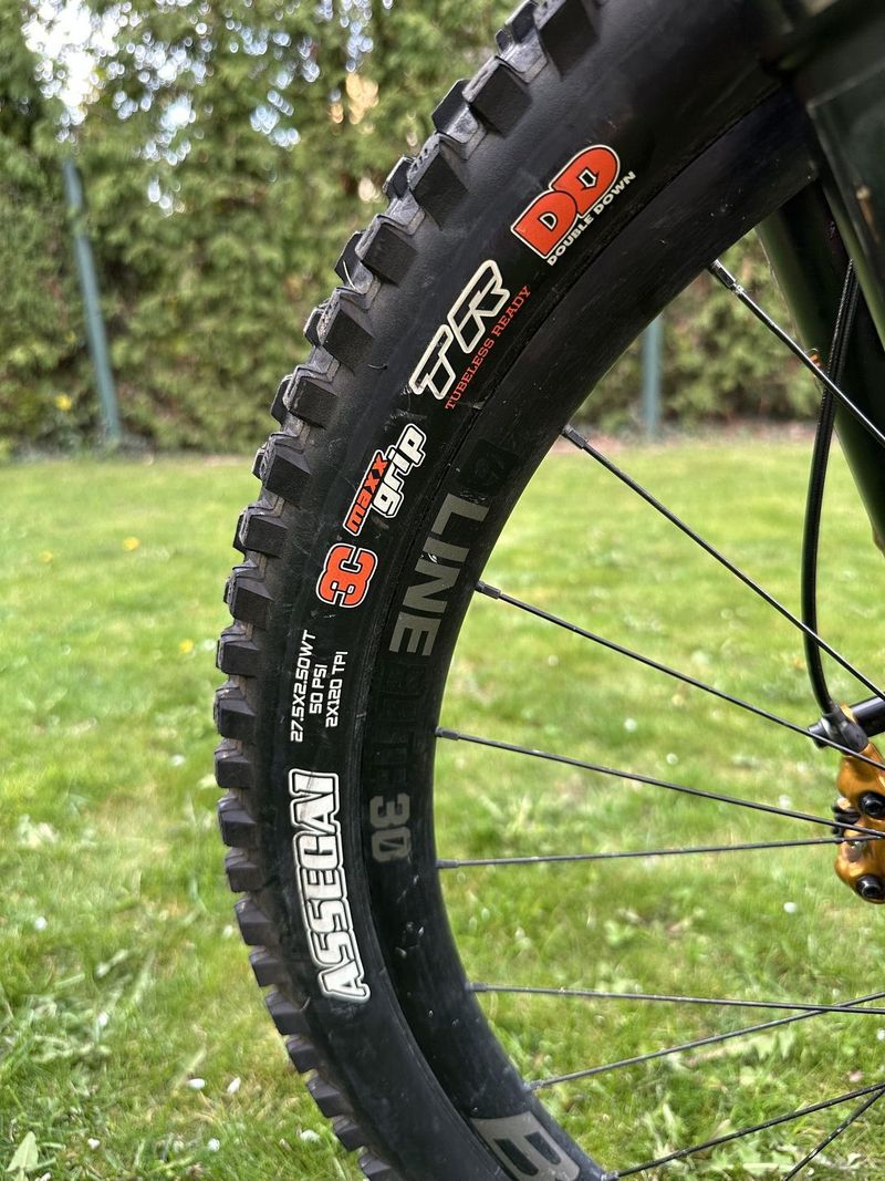 YT CAPRA CF PRO RACE (2017), vel. L