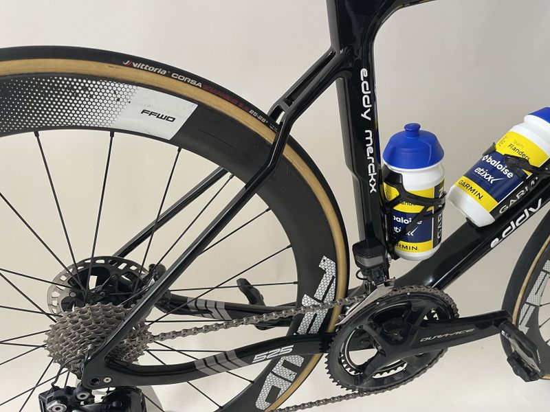 Eddy Merckx 525 Disc Shimano Dura Ace Di2 2x11