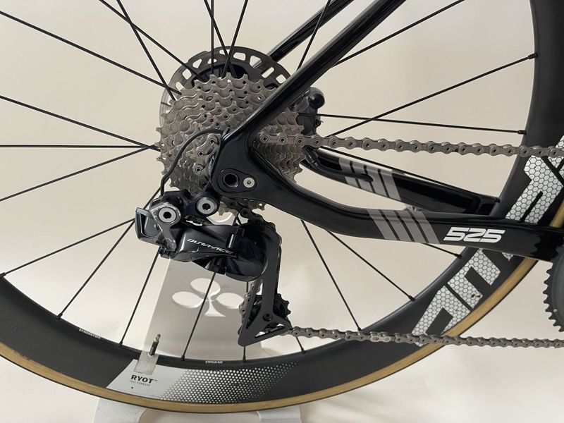 Eddy Merckx 525 Disc Shimano Dura Ace Di2 2x11
