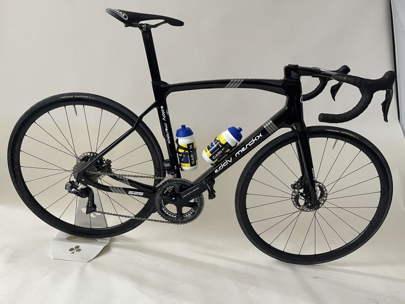 Eddy Merckx 525 Disc Shimano Dura Ace Di2 2x11