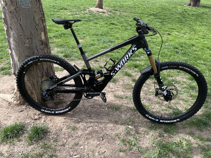 S-Works Kenevo SL vel.L najeto 1840km SRAM XX1 AXS FOX Kashina Reverb AXS 19,9Kg!! Battery extender