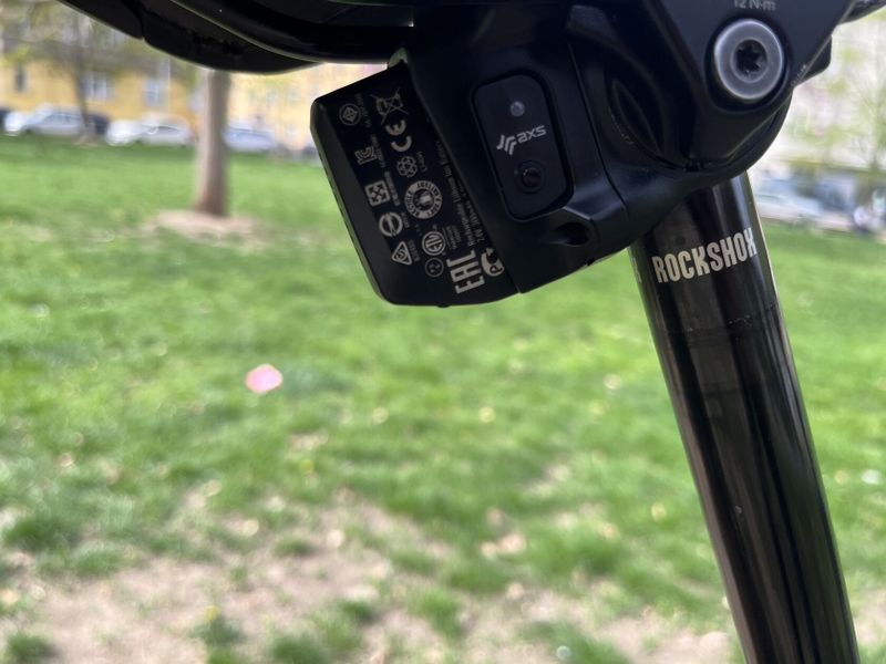 S-Works Kenevo SL vel.L najeto 1840km SRAM XX1 AXS FOX Kashina Reverb AXS 19,9Kg!! Battery extender