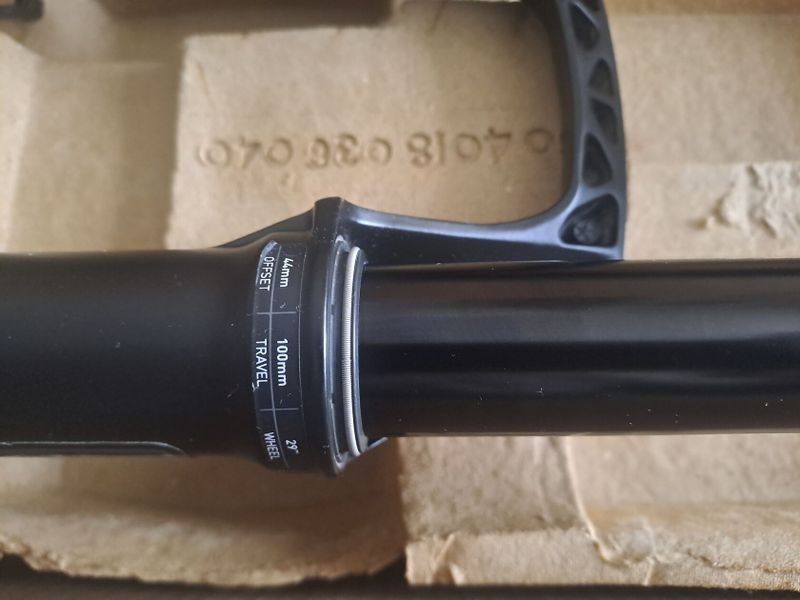 RockShox Sid SL Select RL DebonAir Remote 100 29" Tapered Boost