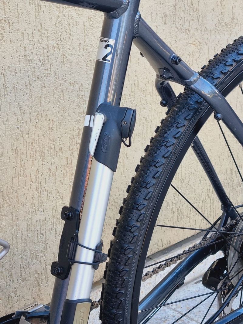 #57 Krosové kolo Giant , pro 175-185cm
