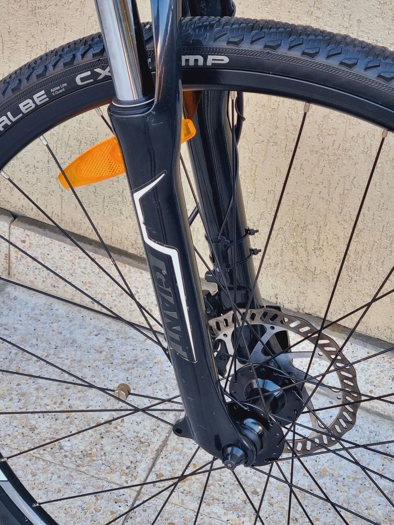 #57 Krosové kolo Giant , pro 175-185cm