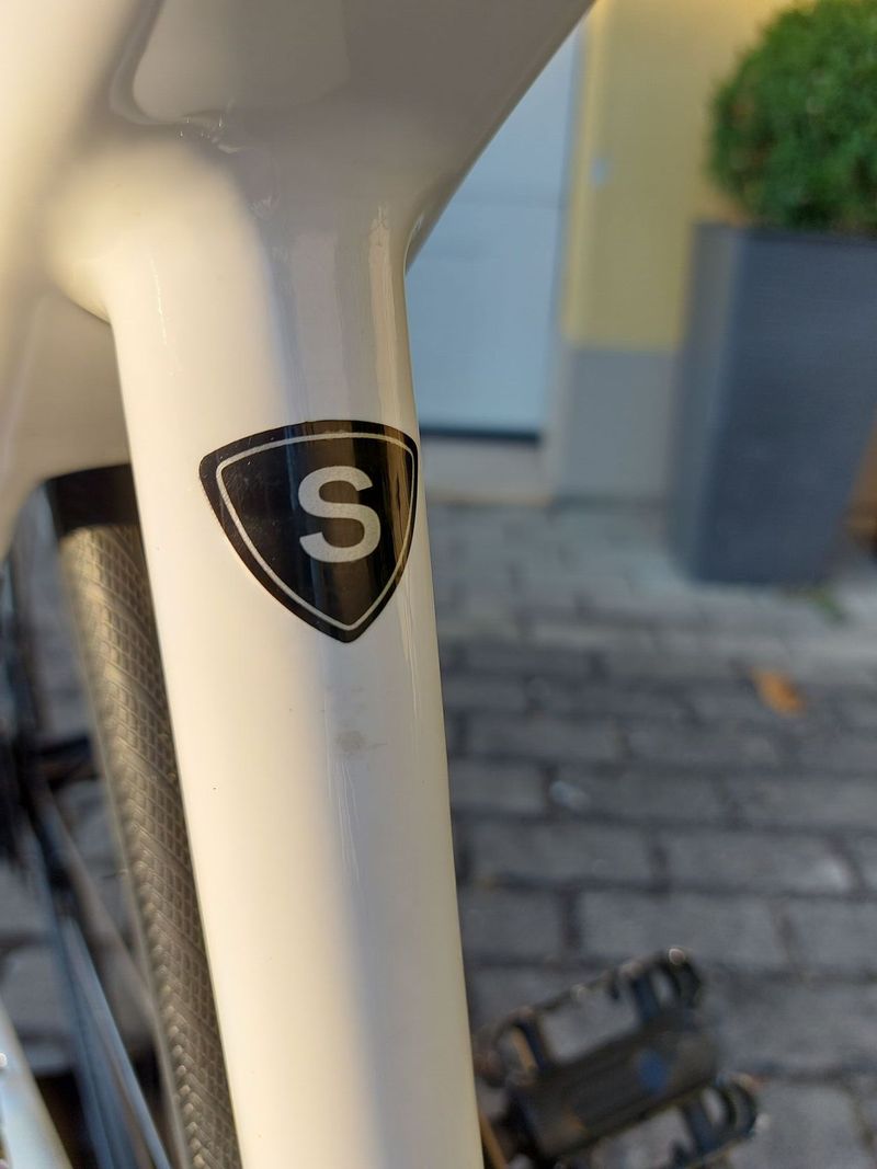 DAMSKÉ KOLO SPECIALIZED SIRRUS ELITE CARBON DISC