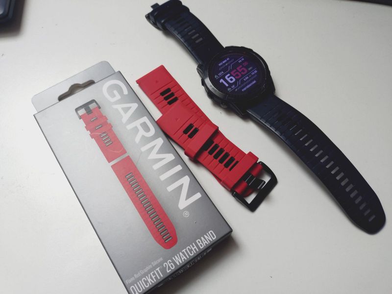 Prodám používané hodinky Garmin fenix 7X Sapphire Solar - Titan Black REZERVOVÁNO