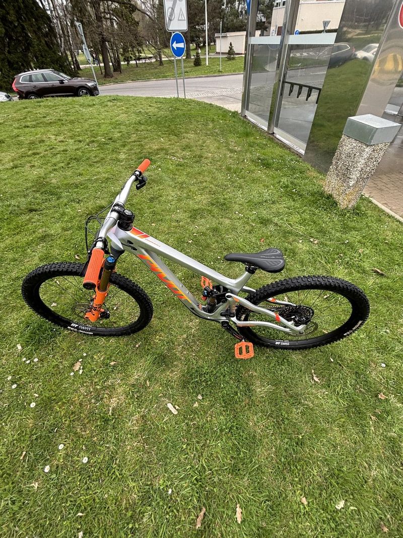 Pivot FireBird 2023 ❗️NOVÁ CENA ❗️