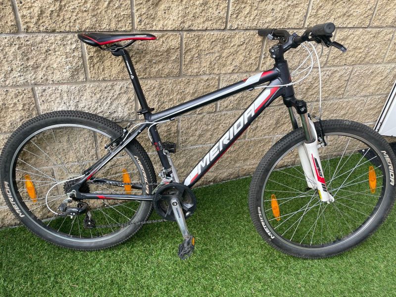 Korské kolo Merida Matts 6.10. , 26"kola, rám S 16"