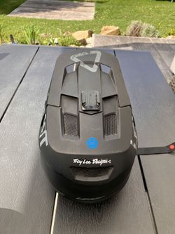 Integralni helma Leatt DH1 velikost XS 53-54
