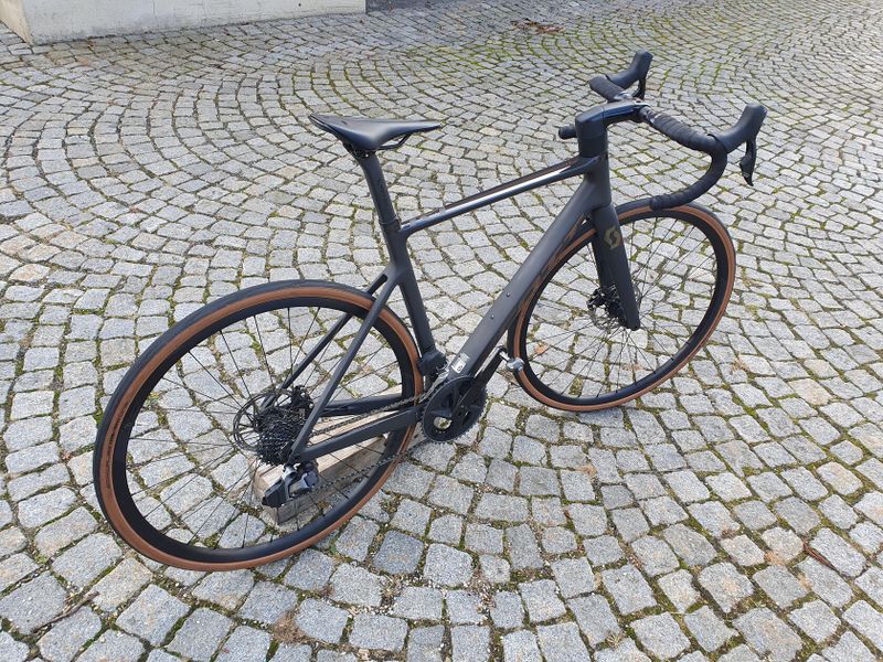 SCOTT ADDICT RC 30 vel.M modelový rok 2024 KOUPENO NOVÉ V ČR do 10/2026 v záruce výrobce