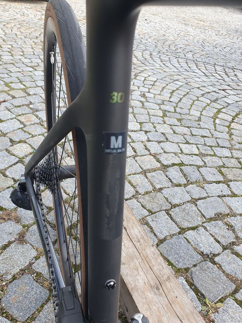 SCOTT ADDICT RC 30 vel.M modelový rok 2024 KOUPENO NOVÉ V ČR do 10/2026 v záruce výrobce