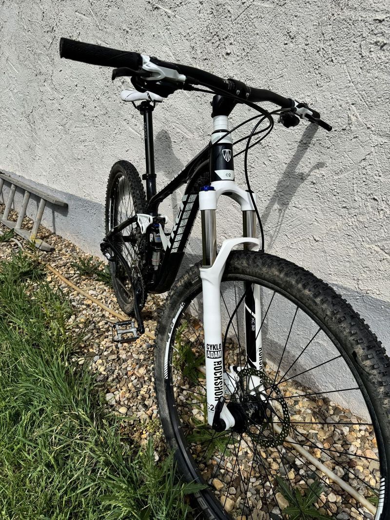 Trek Fuel EX 5 - 29kola a 17rám