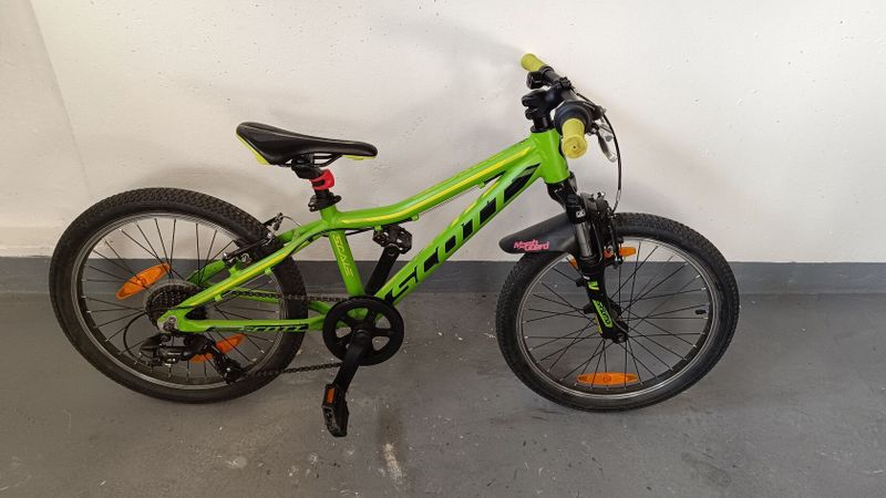 Scott Scale junior 20"