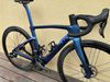 Pinarello Dogma F - 2025, Luxter blue