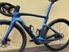 Pinarello Dogma F - 2025, Luxter blue