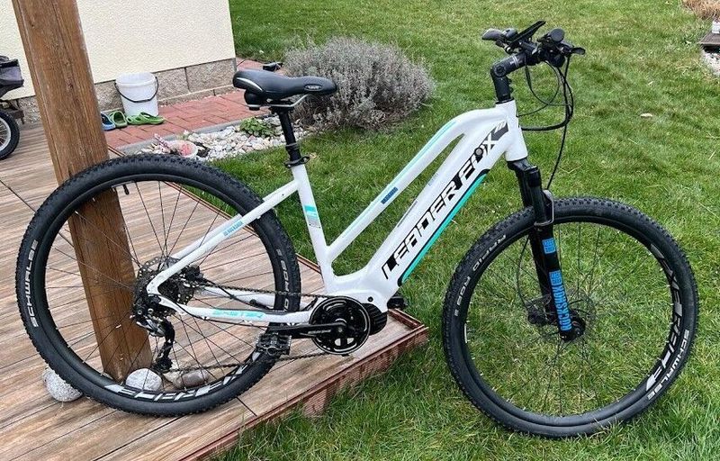 Dámské elektrokolo Leader Fox Exeter