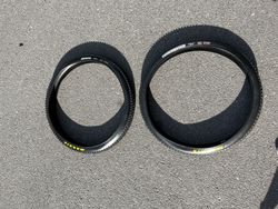 Maxxis Forecaster + Recon 29”