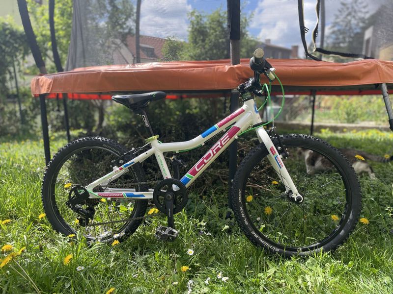 Dětské kolo Core Nipper Ultra Light 20