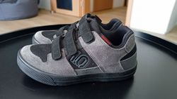 Adidas Fiveten freerider vel.35