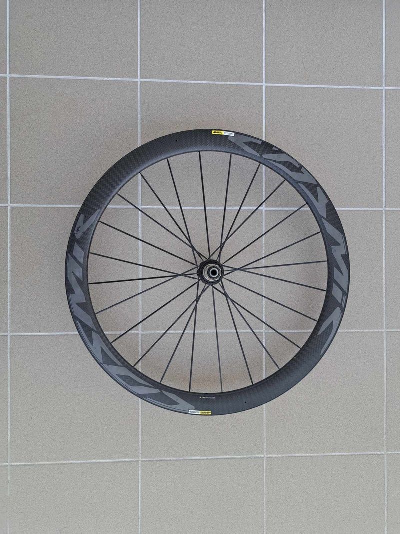 Mavic cosmic pro carbon - zadní - defekt