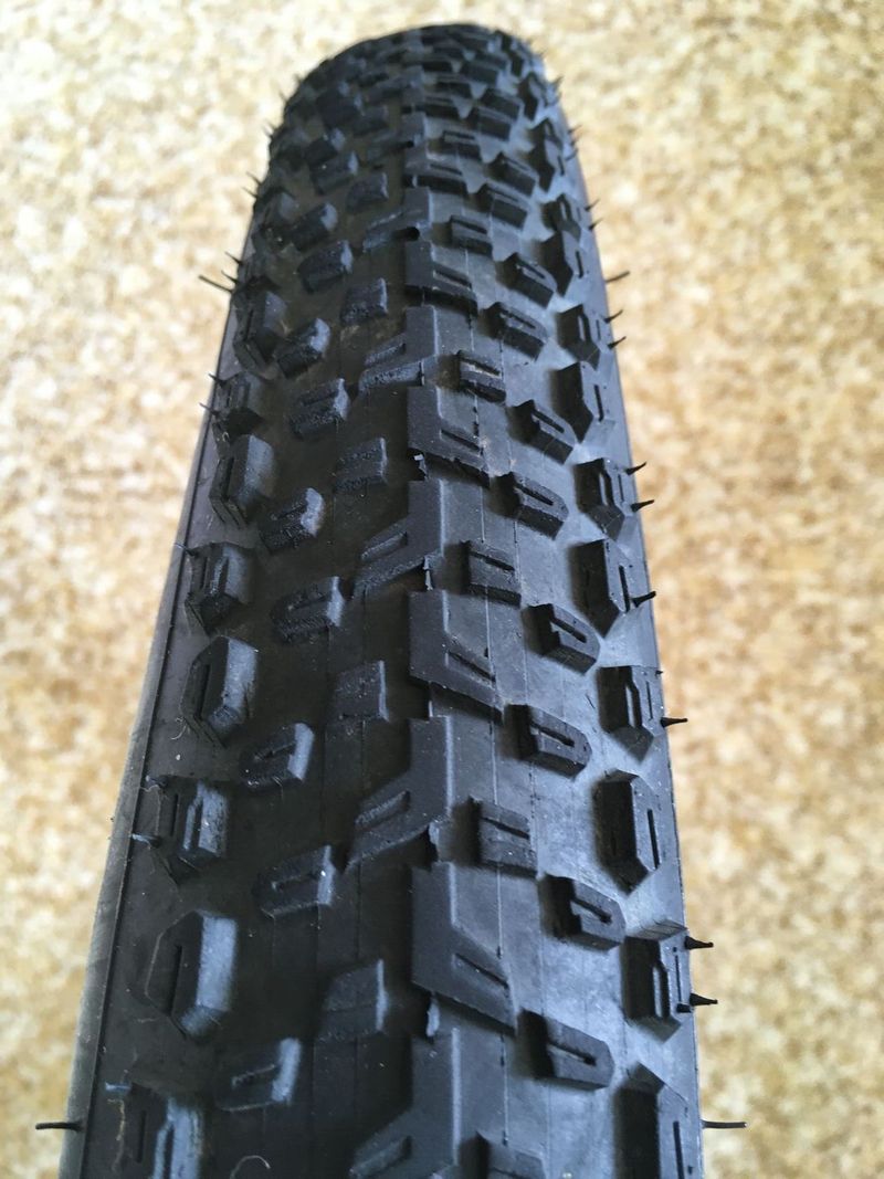 Vittoria Mezcal III 29x2.25 TLR Maxxis Ikon EXO TR 29x2,2