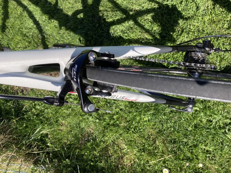 Silniční kolo Cinelli STRATO Wired 