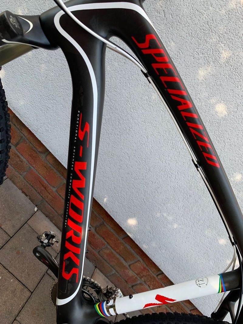 S-Works Stumpjumper Carbon HT. STAV NOVÉHO KOLA!!! DOŽIVOTNÍ ZÁRUKA NA RÁM!!!