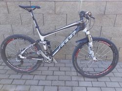 FELT edict Pro, full carbon 26', vel. L
