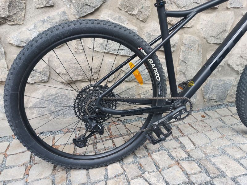 Horské kolo GT Avalanche