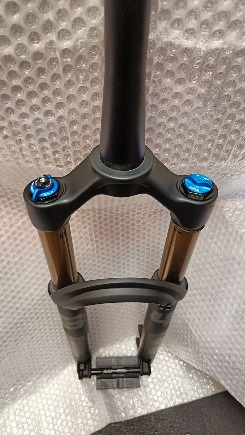 Nová 29" vidlice Fox 34 Float Factory 130mm 