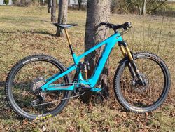 ZÁNOVNÍ Yeti 160E T1 (TOP MODEL) 2022 vel. M