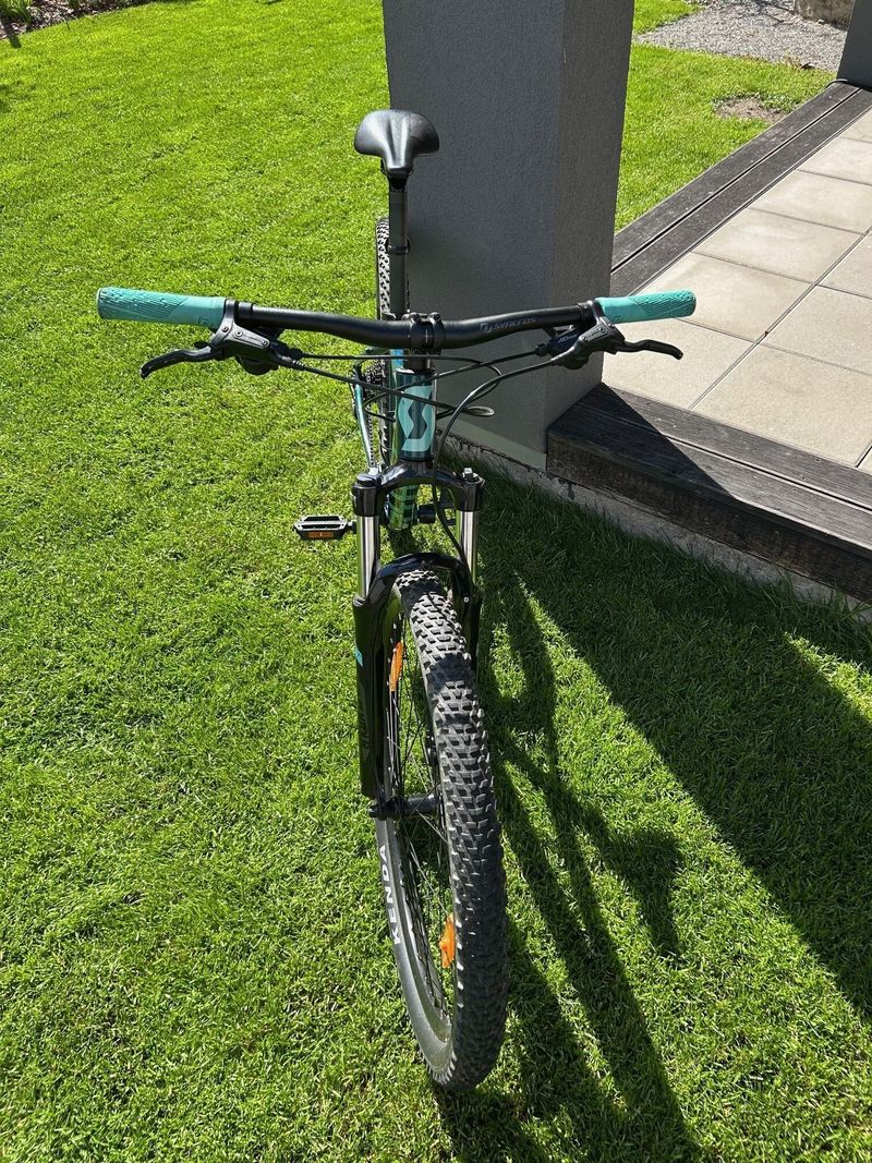 Dámské horské kolo Scott Contessa Active 40 ve výborném stavu