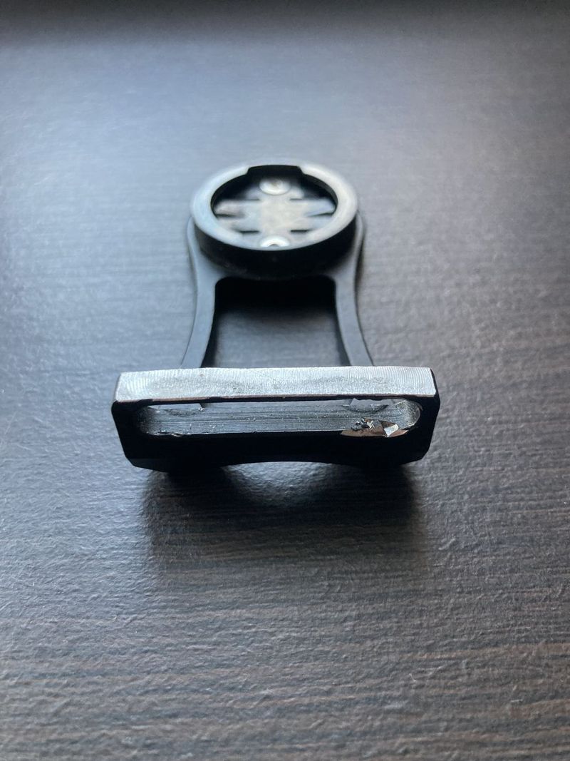 Předsazený držák na Garmin