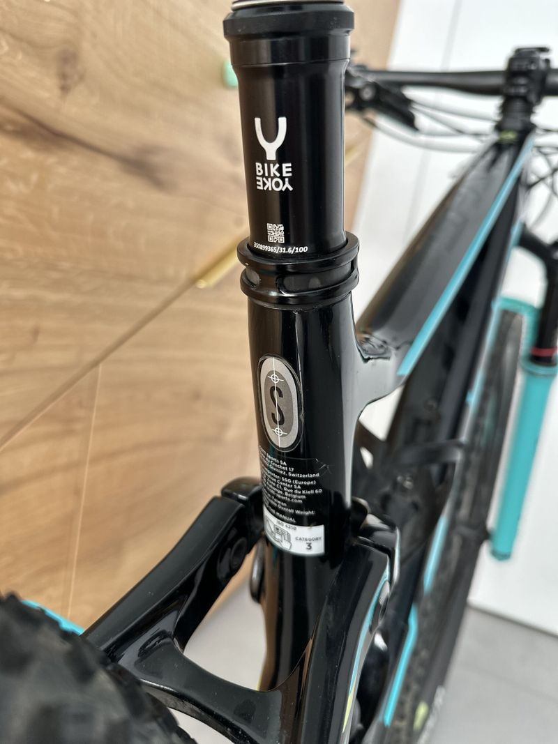 Scott Contessa 900 RC 