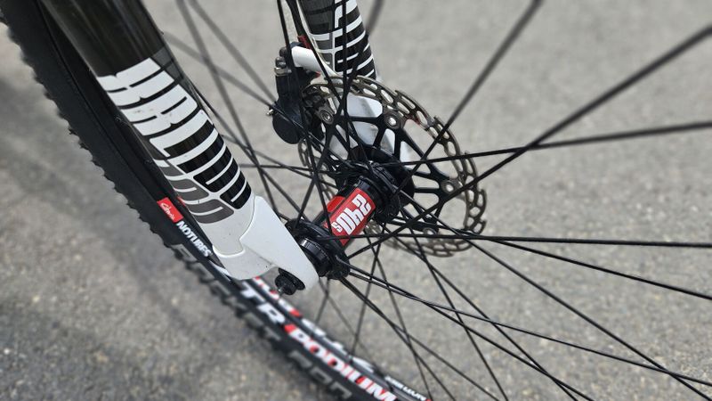 Karbonové 26" velmi lehké kolo
