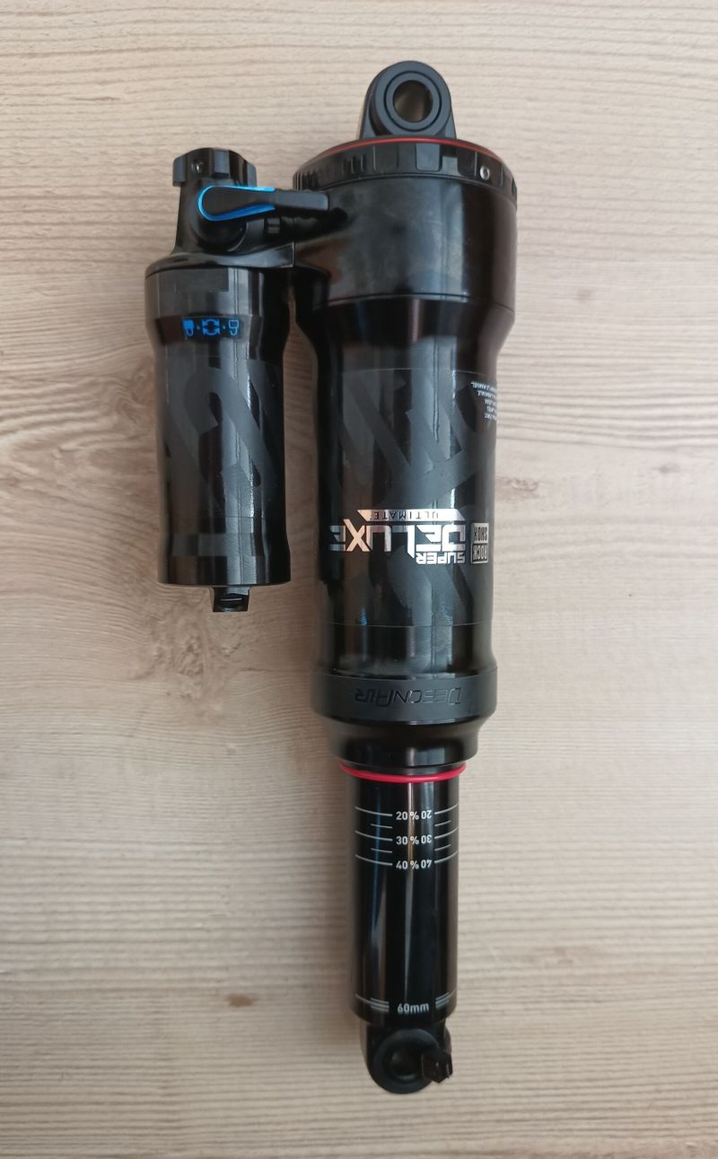 *Nový* Rockshox Super Deluxe Ultimate 230x60🔥