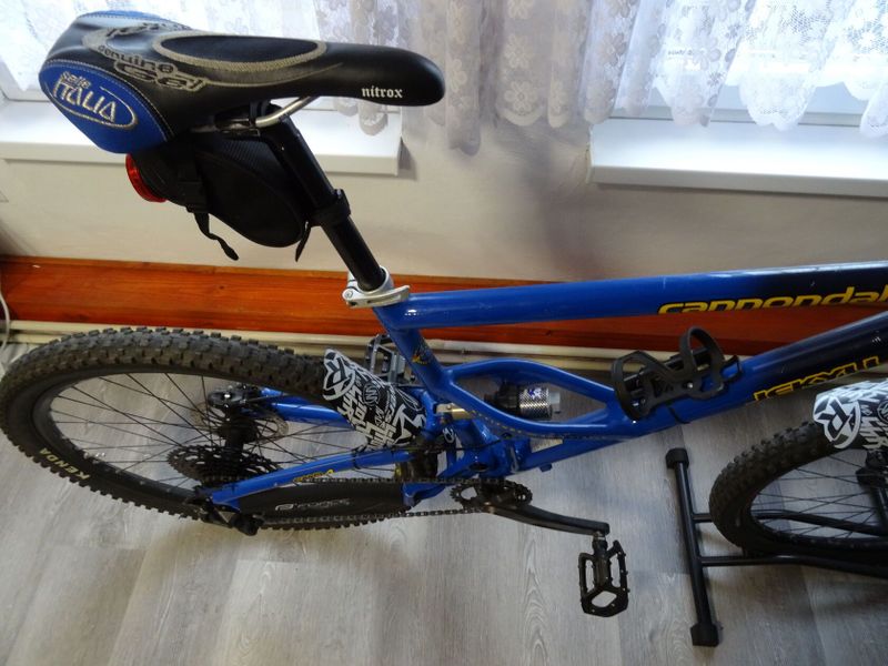 Cannondale Jekyll 700