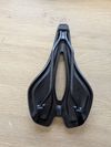 Sedlo Giant Fleet SLR 