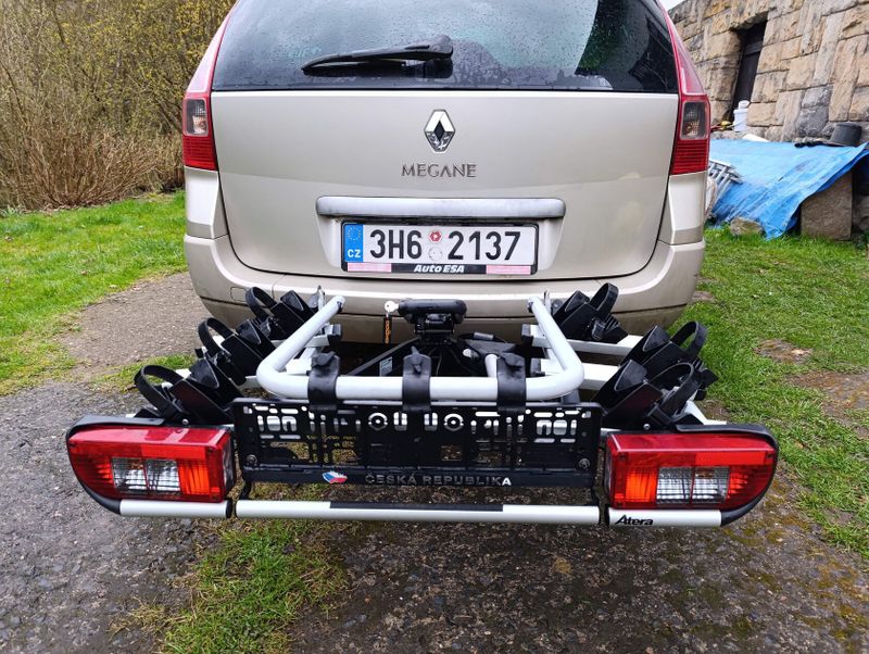 Nosič kol na tažné zařízení Atera Strada Sport M pro 3 kola