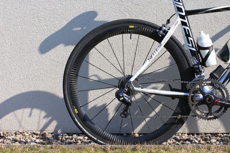 REZERVOVÁNO - Sintesi M2, elektronická sada Shimano Ultegra Di2, kola Mavic Cosmic SL