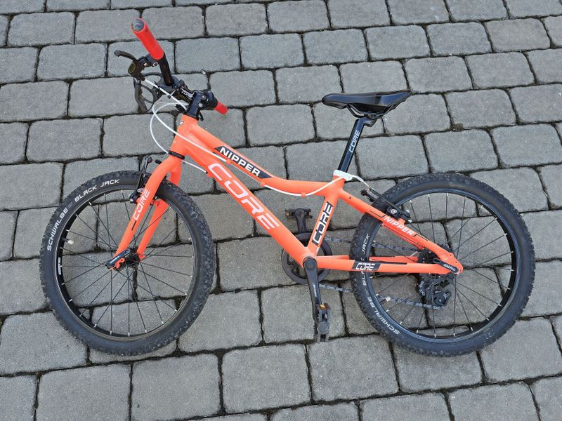Prodám dívčí kolo Core Nipper