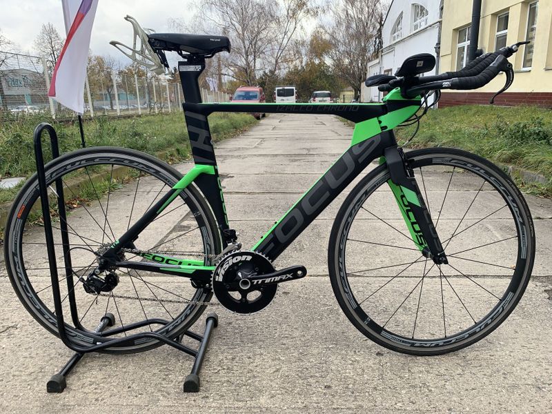 Izalco Chrono