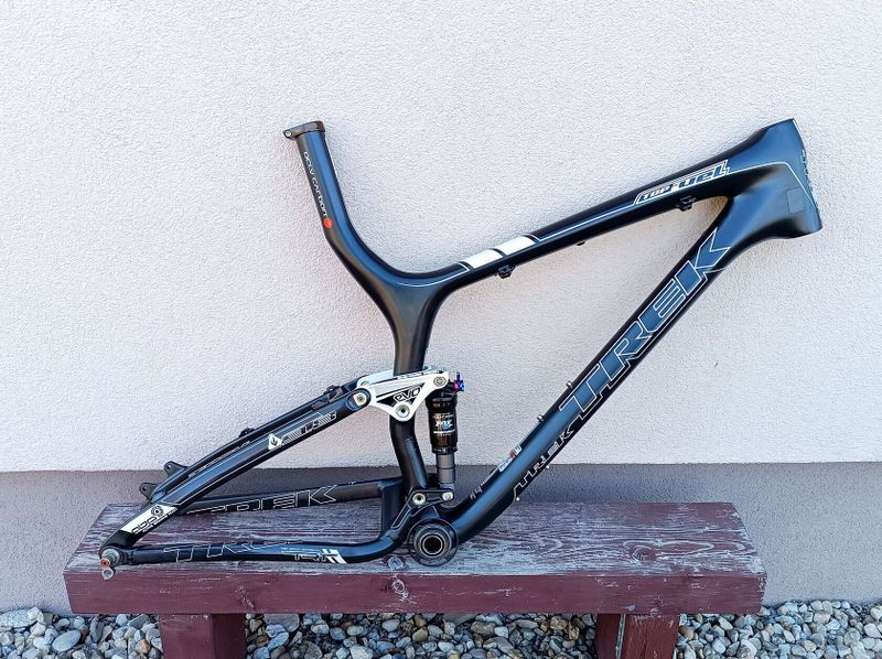 TREK TOPFUEL 9.8 CARBON 