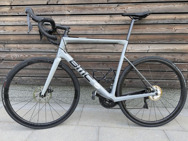 BMC TEAMMACHINE SLR02