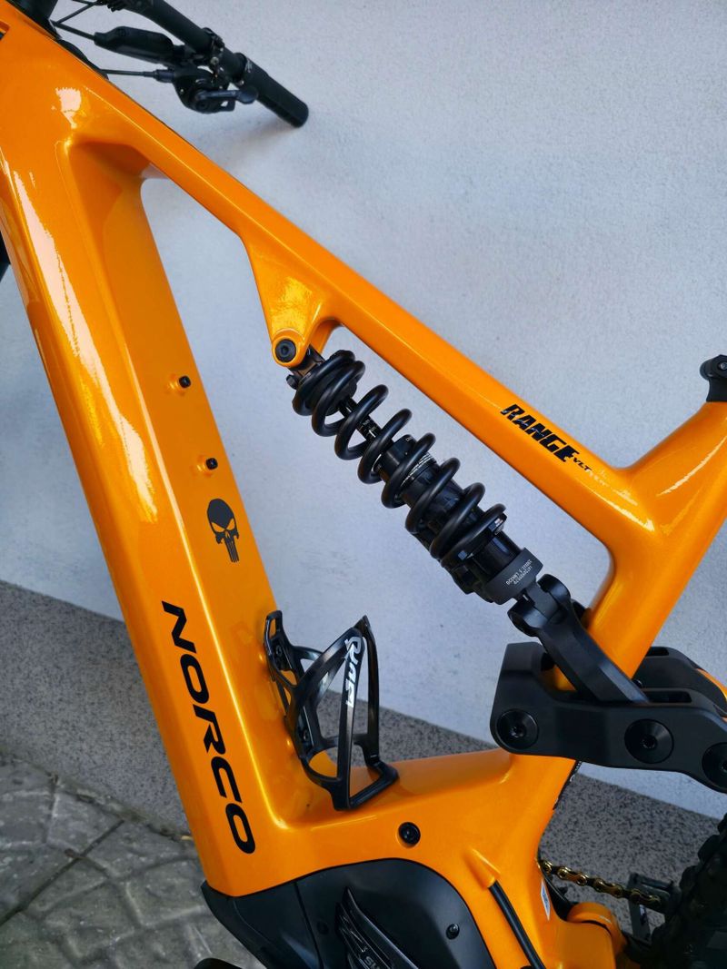Elektrokolo NORCO Range VLT C2 Carbon Orange 2023 29″