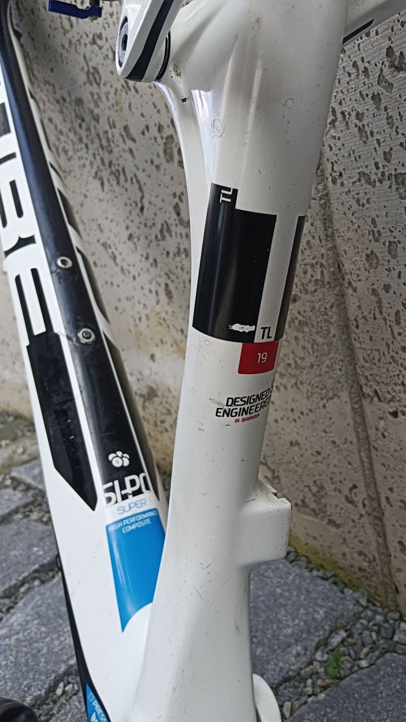 rám CUBE AMS100 carbon MTB vel.L