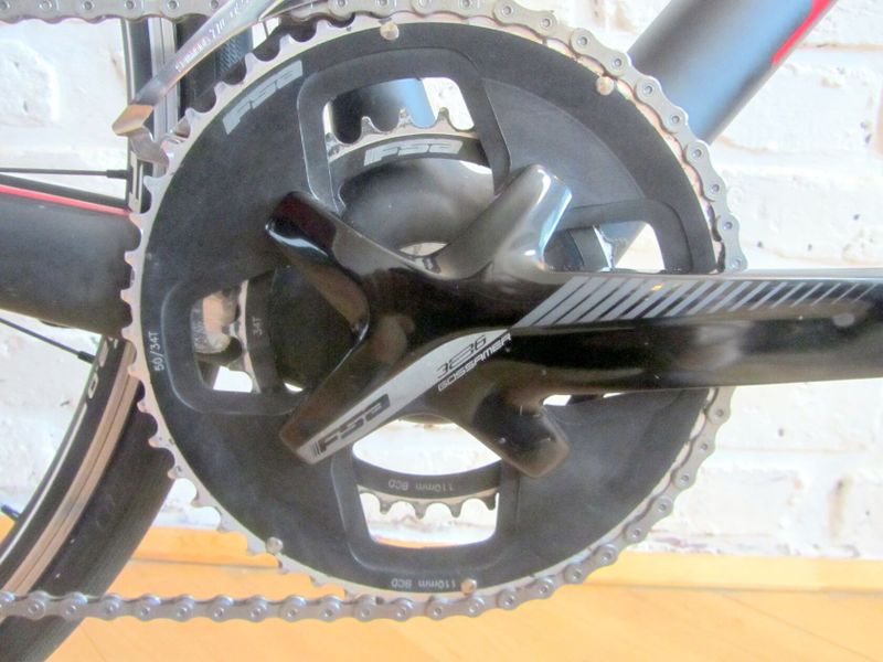 SPECIALIZED ROUBAIX na Shimano 105, 54 cm. Zánovní.