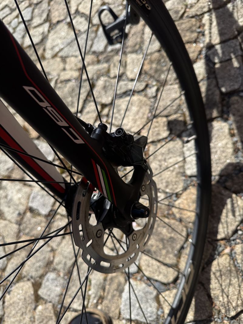 Colnago C60 Disc – špičkové silniční kolo s Ultegra Di2